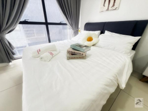 Retreat Stay Icon City PJ up to 5 paxs